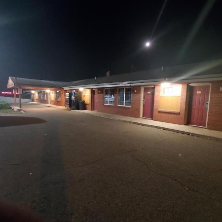 Highway Motel Saint Paul Exterior foto